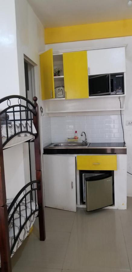 Innsite Room Rentals Pasay Exterior photo