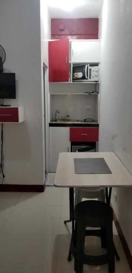 Innsite Room Rentals Pasay Exterior photo