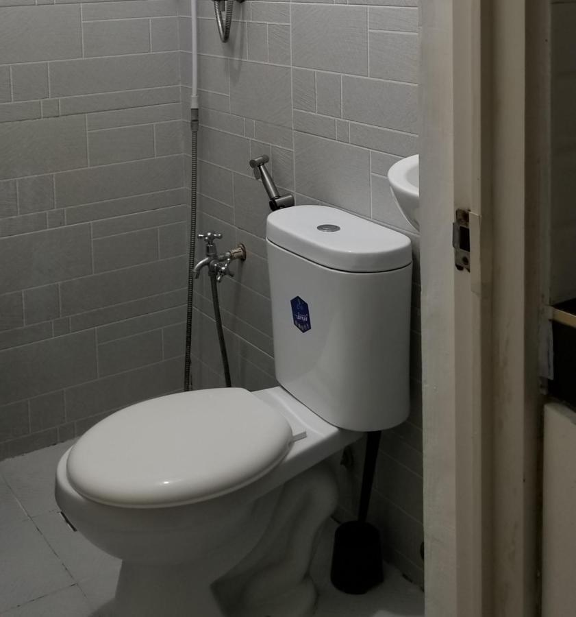 Innsite Room Rentals Pasay Exterior photo