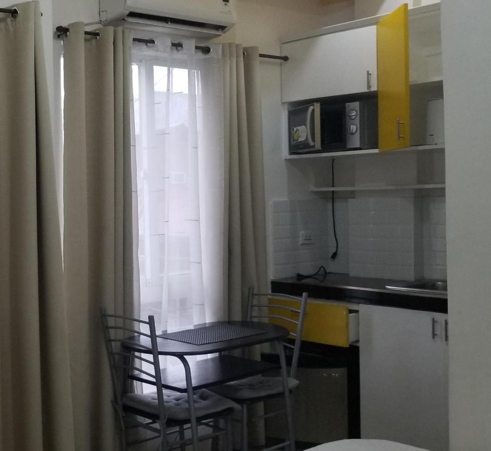 Innsite Room Rentals Pasay Exterior photo