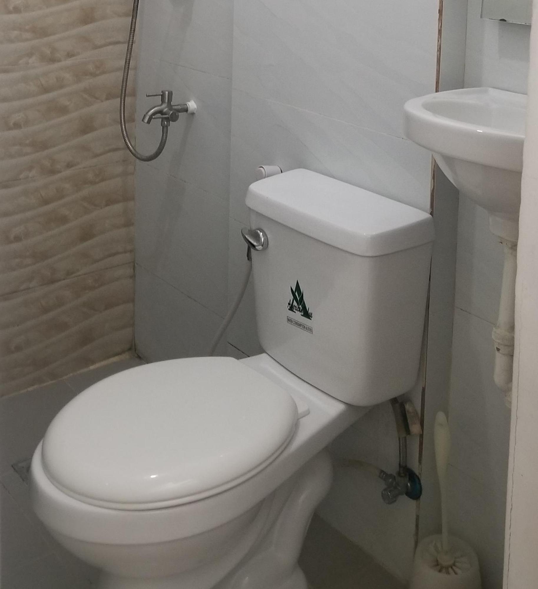 Innsite Room Rentals Pasay Exterior photo